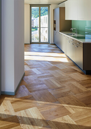 SKYLINE – DIE VIELFÄLTIGE