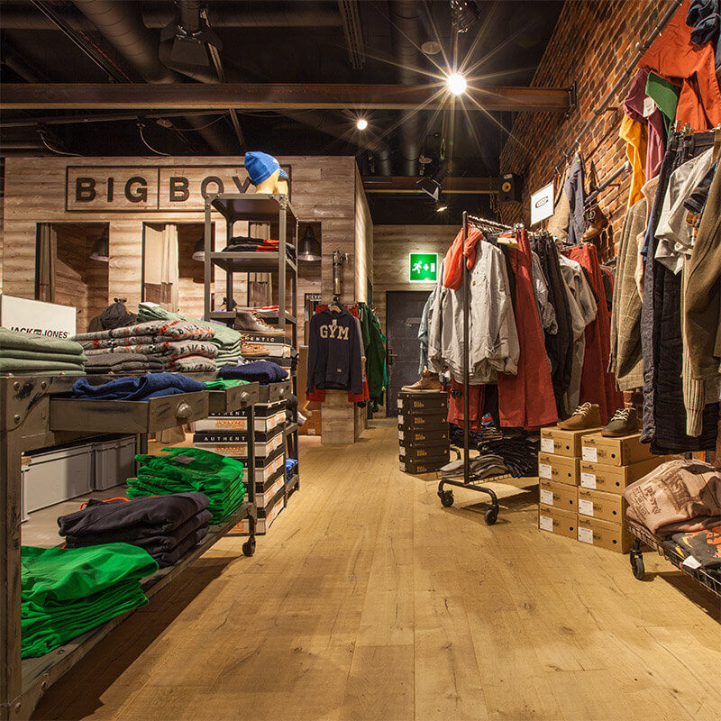 Parkett Nova Antica Le Base, Massivholzdiele aus franz. Eiche Base brut, sägeroh, geölt weiss