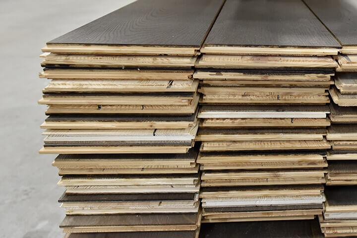 Parkettrestposten und Aktionen